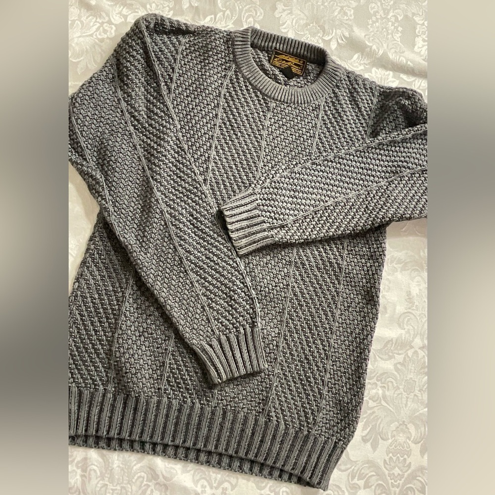 Eddie Bauer Black Label Gray Cable Knit Men Size Medium 100% Cotton Sweater